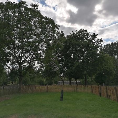 Les Petites Rives De La Motte Villa Pleugueneuc Luaran gambar