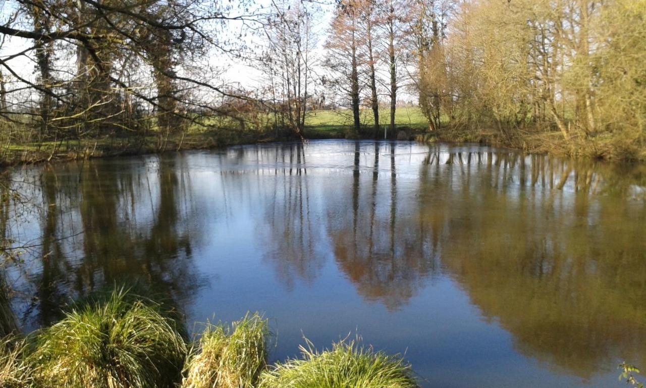 Les Petites Rives De La Motte Villa Pleugueneuc Luaran gambar